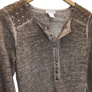 Y2K Venus Knit Henley Top Women XS V Neck Crochet Lace Shoulder Brown Boho Studs